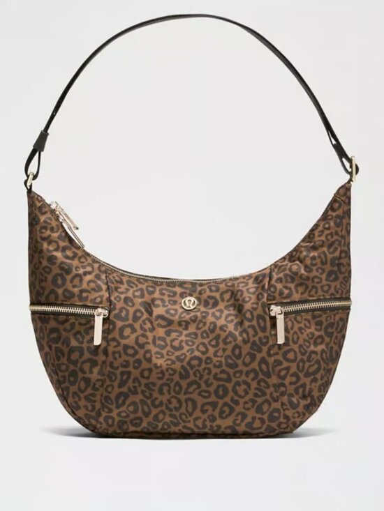 lululemon athletica Handbags - LULULEMON Leopard Print Slouchy Sling Bag 6L NWT